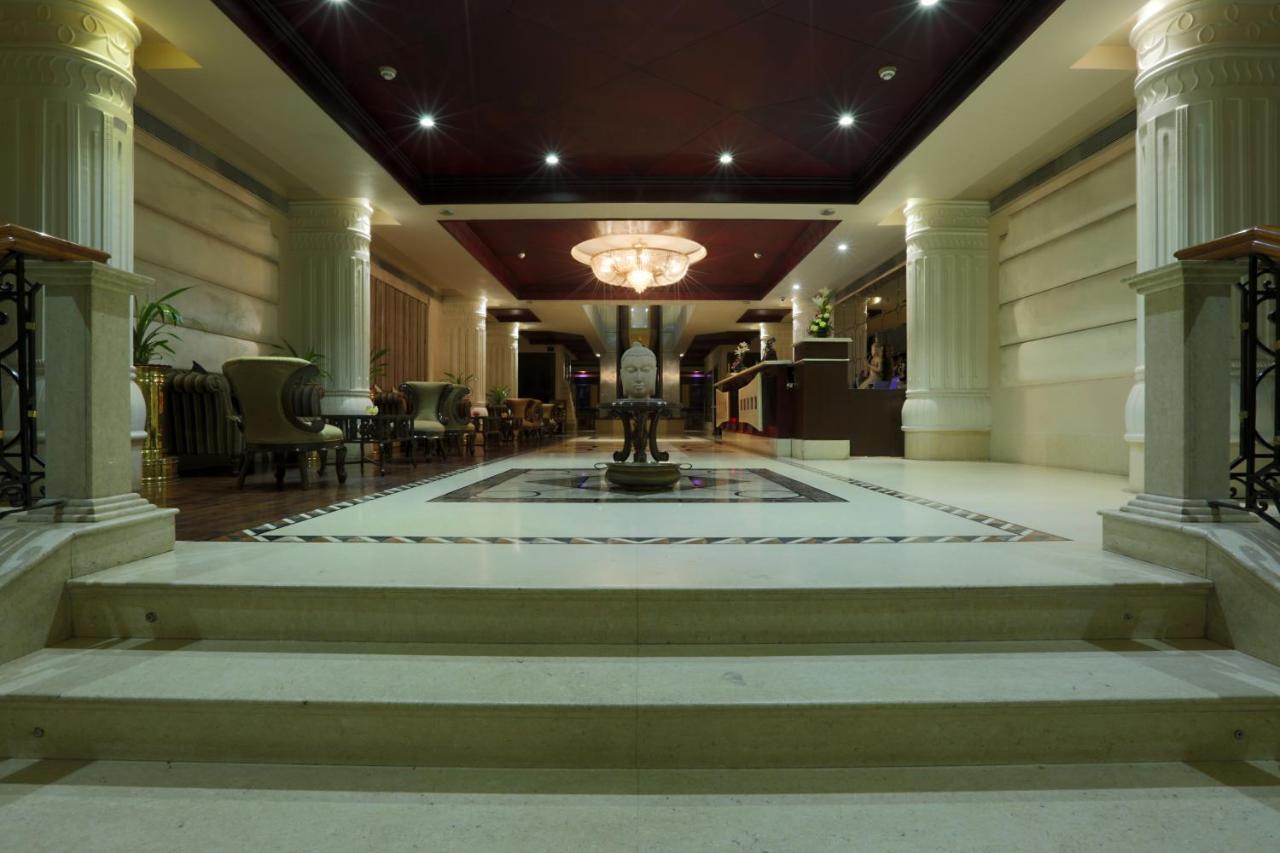 Hotel The Manor - A Boutique Hotel Jorhāt المظهر الخارجي الصورة