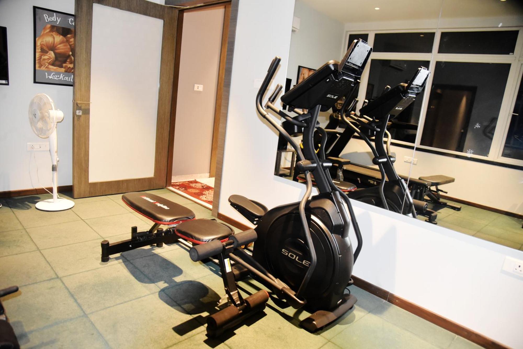 Hotel The Manor - A Boutique Hotel Jorhāt المظهر الخارجي الصورة