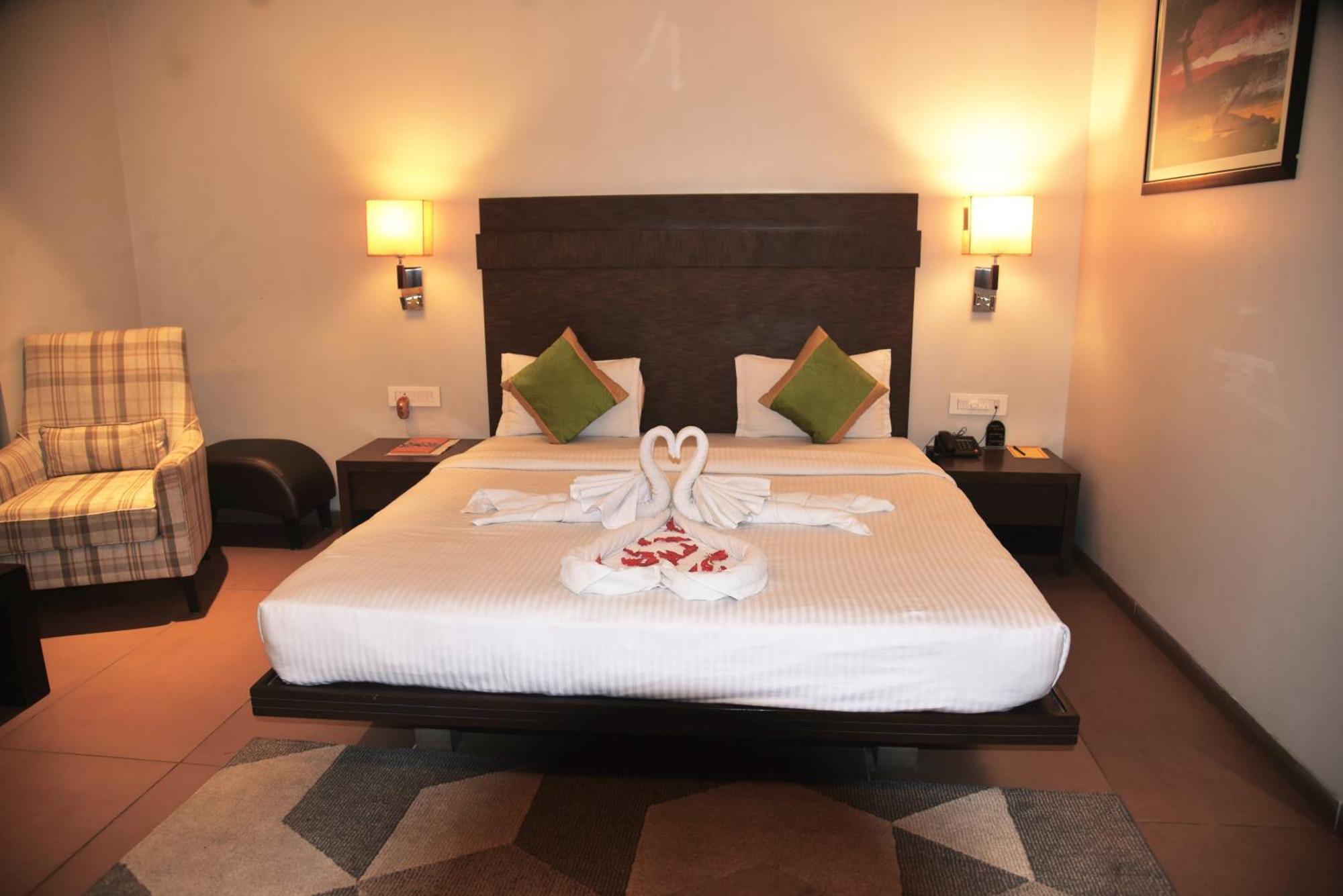 Hotel The Manor - A Boutique Hotel Jorhāt المظهر الخارجي الصورة