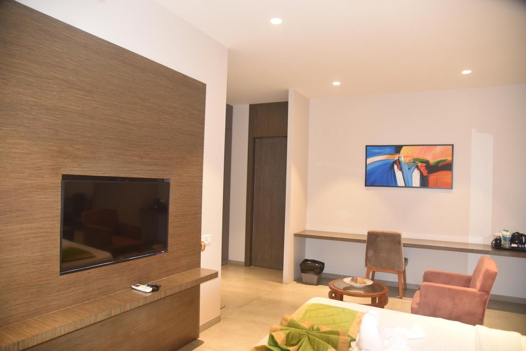 Hotel The Manor - A Boutique Hotel Jorhāt المظهر الخارجي الصورة