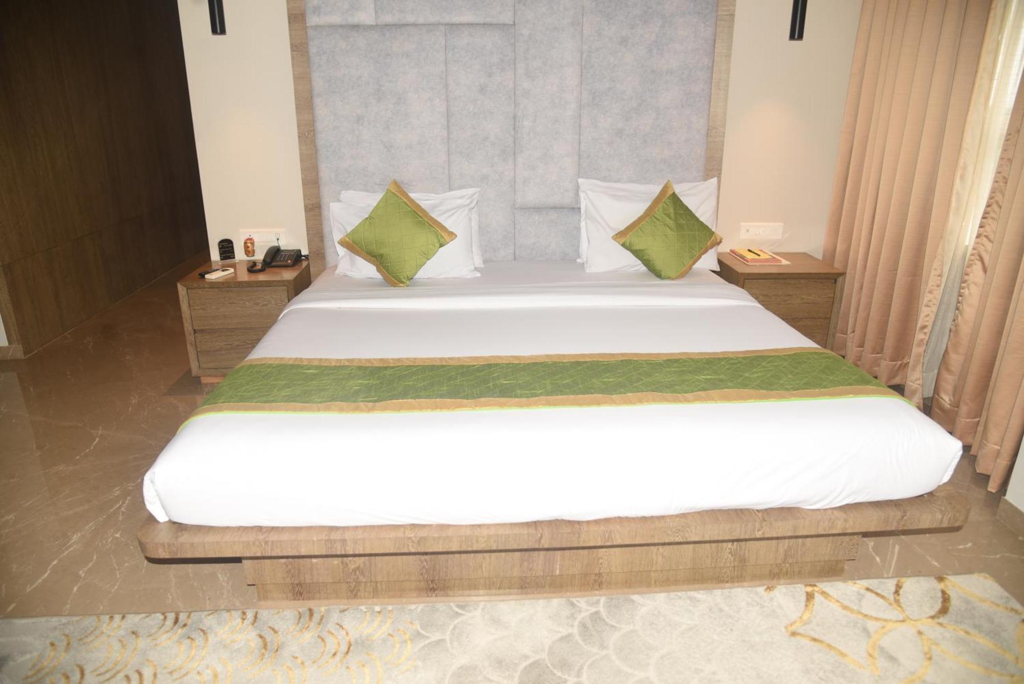 Hotel The Manor - A Boutique Hotel Jorhāt المظهر الخارجي الصورة