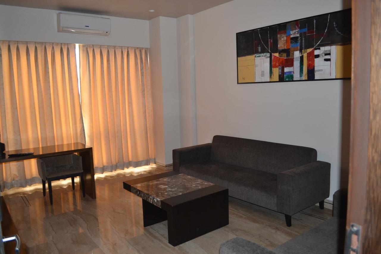 Hotel The Manor - A Boutique Hotel Jorhāt المظهر الخارجي الصورة